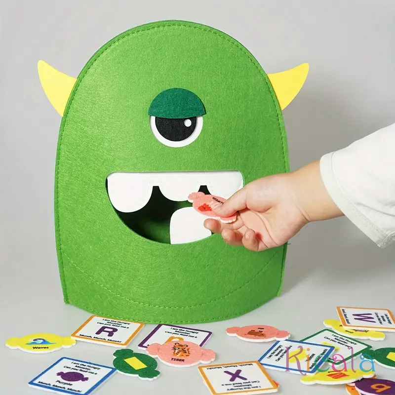 Alphabet Monster Matching Game - Phonics Card Game recensione e prezzo